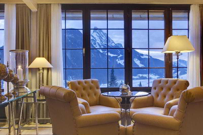 Отель Huus Gstaad Занен Экстерьер фото